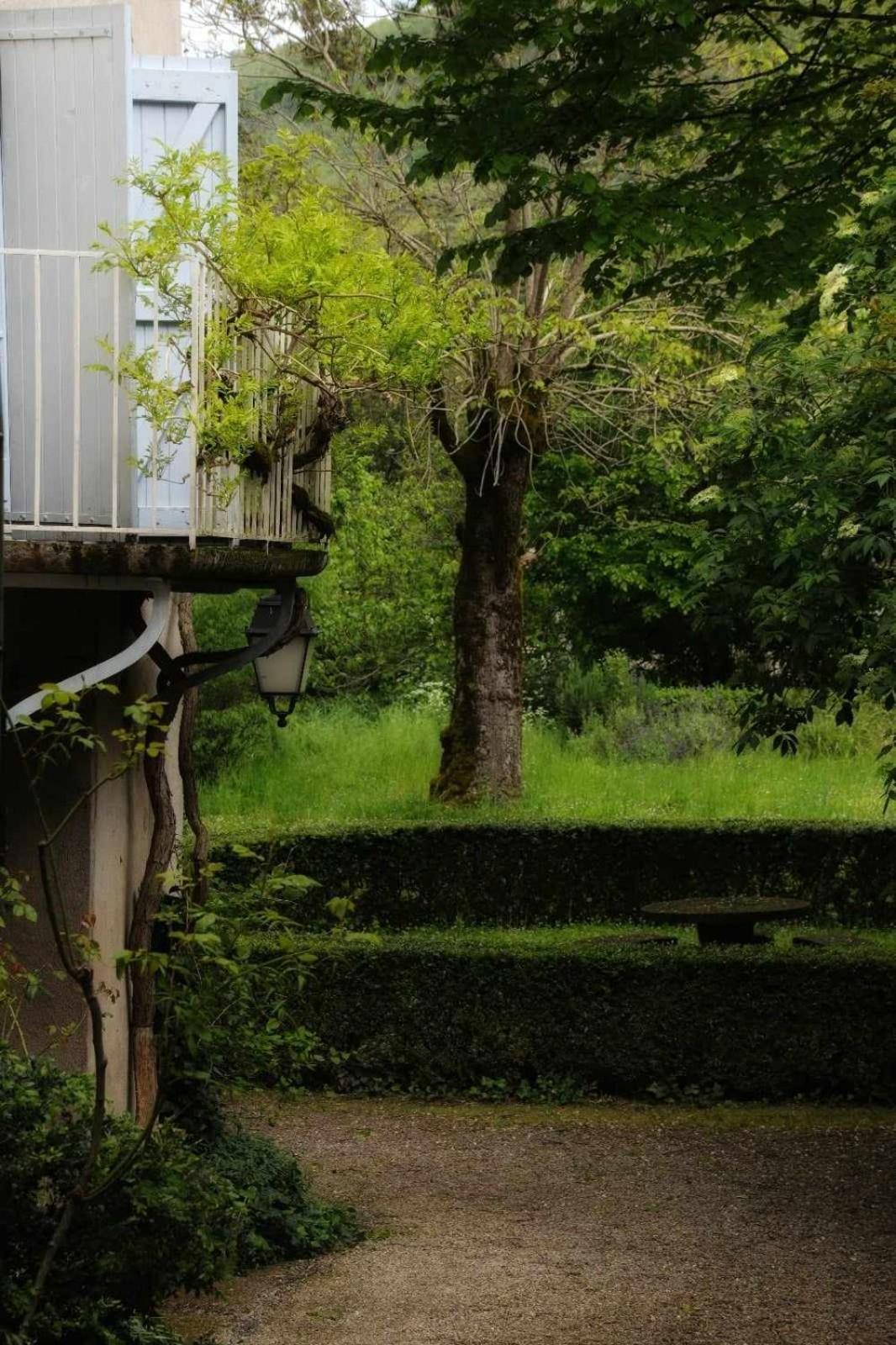 Bed and Breakfast Le Jardin Secret Saint-Antonin-Noble-Val Zewnętrze zdjęcie